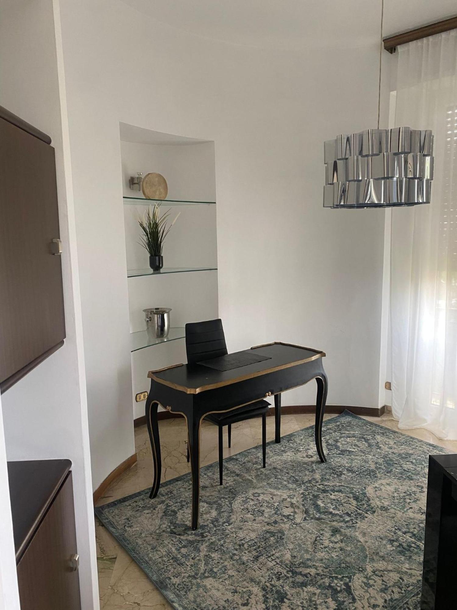 Eur Centro Lux Apartment Con Camino Rzym Zewnętrze zdjęcie